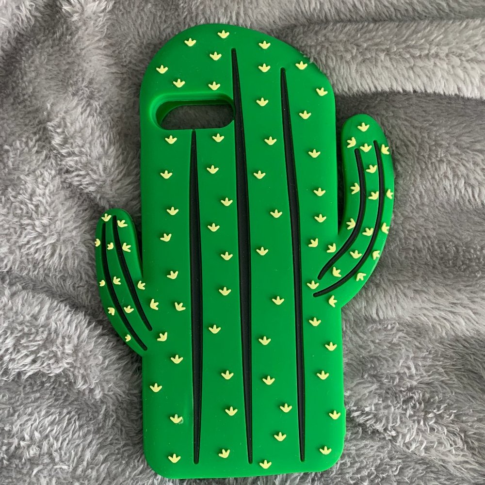 NWOT Iphone 7 Plus Cactus Case